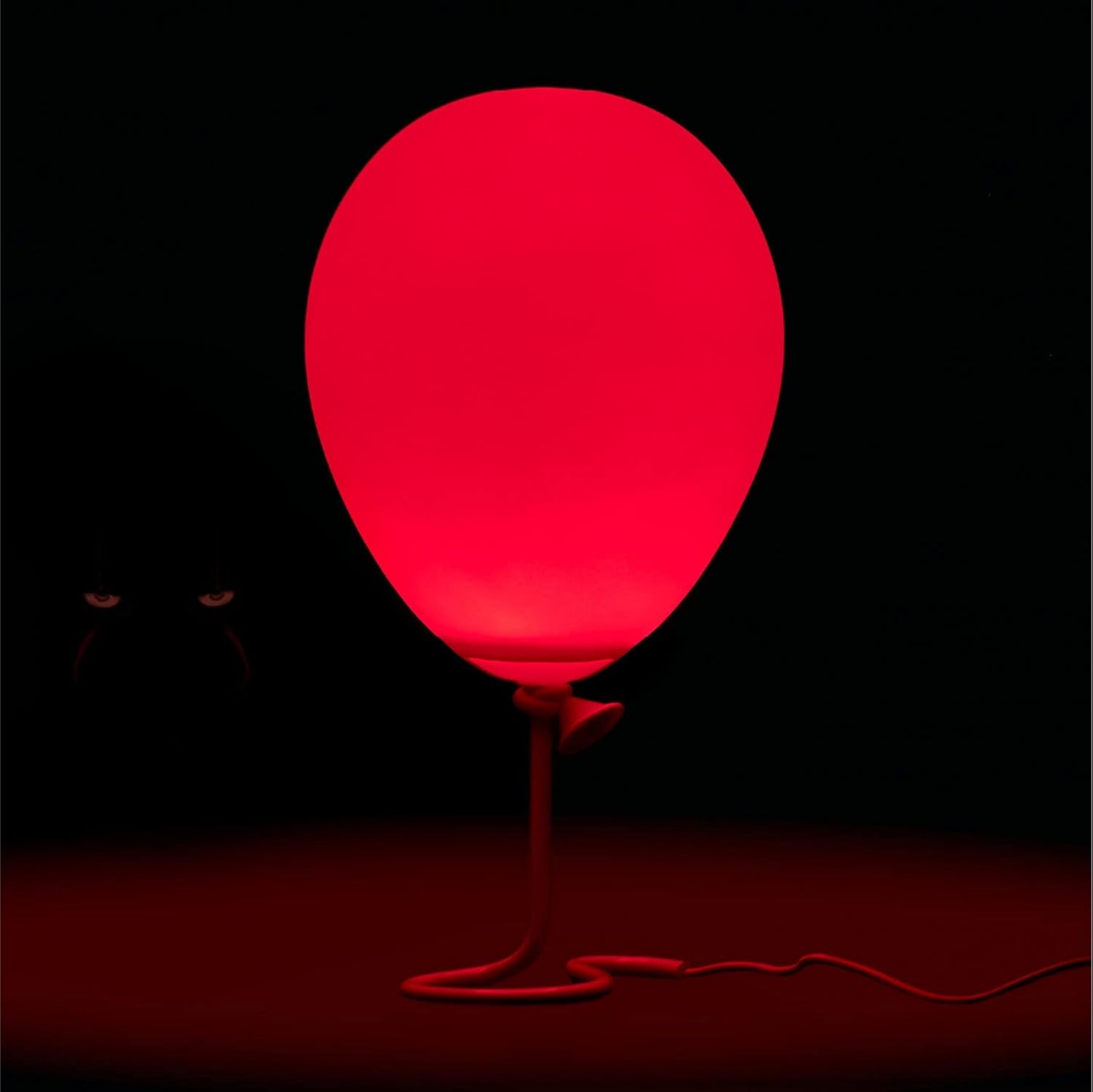 Pennywise Red Balloon Lamp
